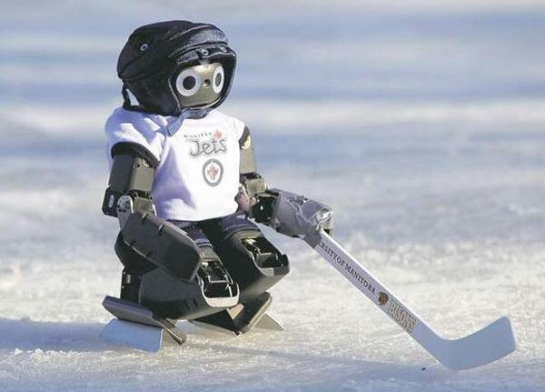 Robot hockey.jpg