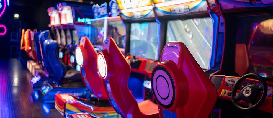 Power Ups & Pizza: Cincinnati’s Arcade Night at Dave & Buster’s